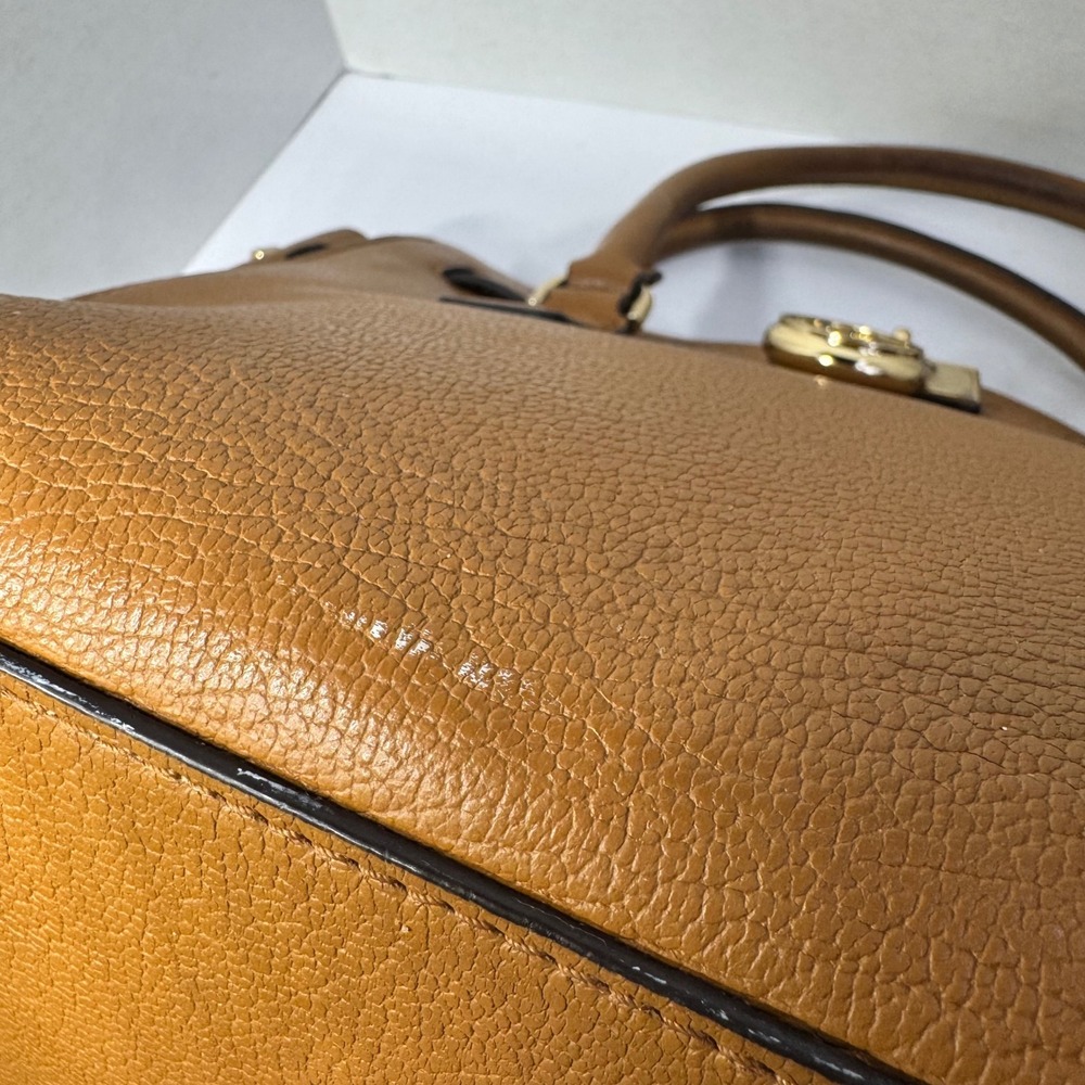 Michael Kors Hamilton Satchel Acorn Brown Pebbled Leather Gold Lock Hand Bag - Picture 14 of 16